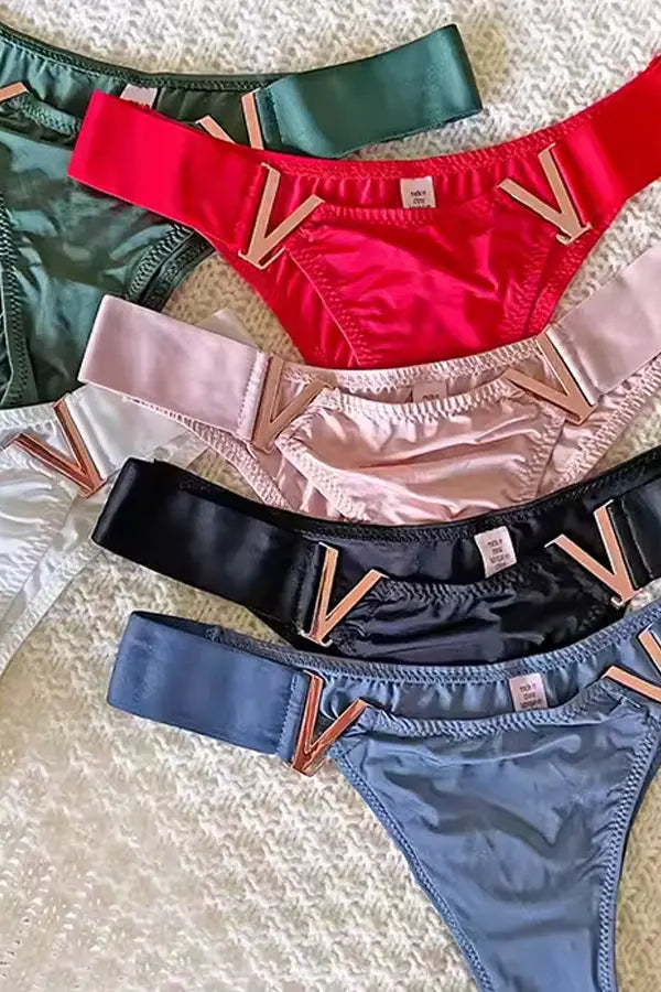 Black Cheeky Cut Panty with V Shape FineToo