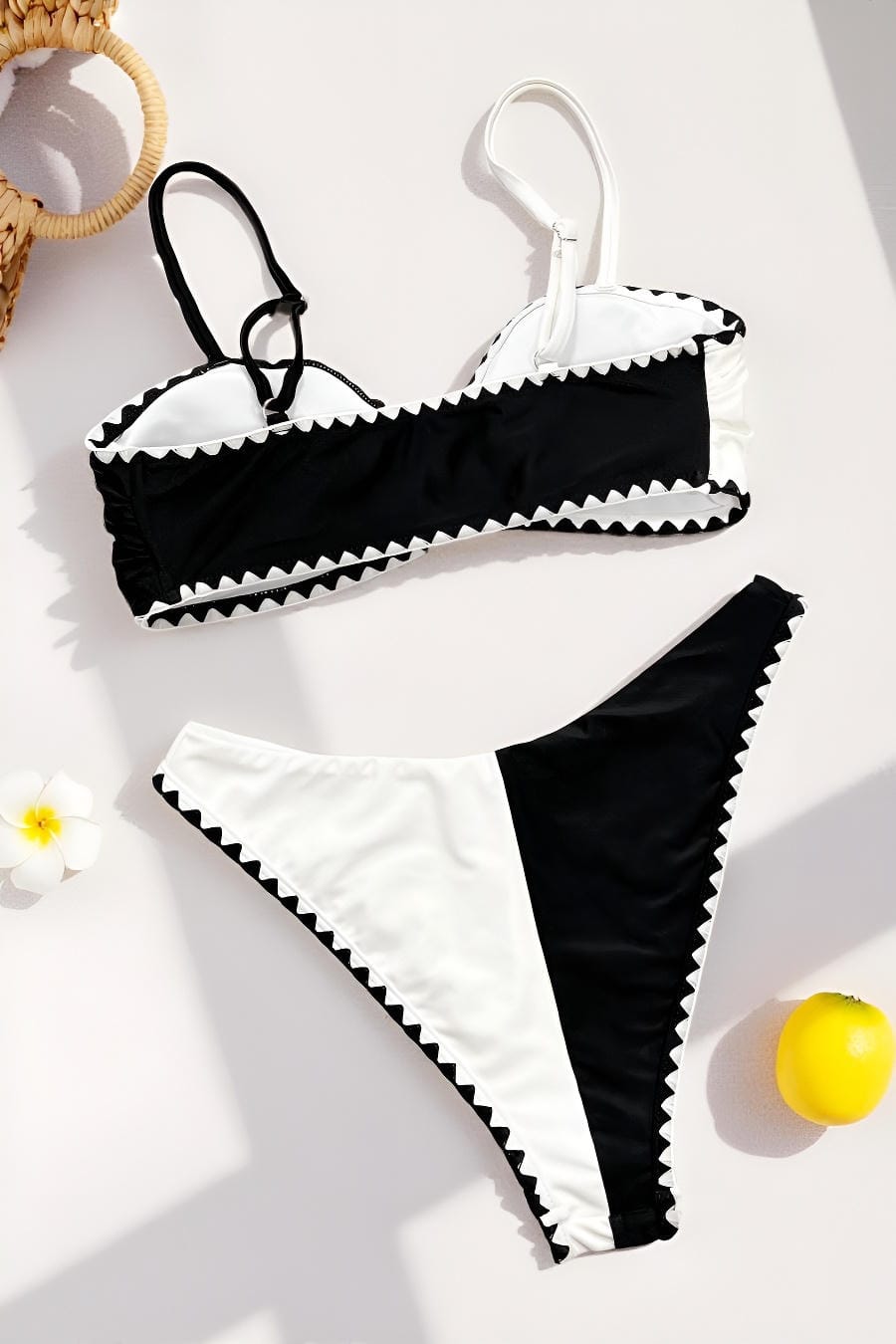 Black White Color Block Scalloped Edge Bikini Set