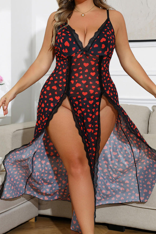 Plus Size Red Heart Print Maxi Nightgown